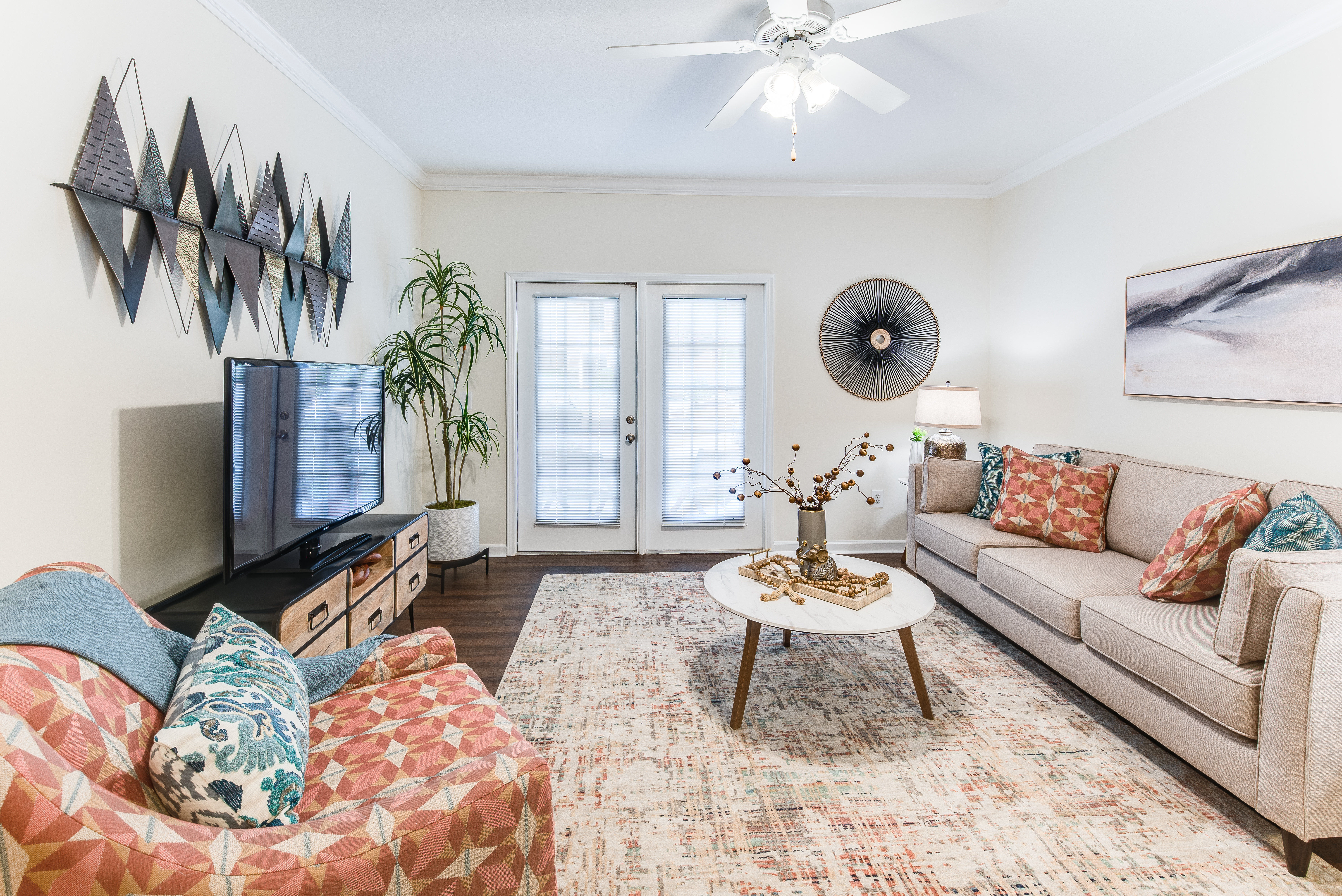 Sealy Furnished Apartment at 
Emerald Ridge in Huntsville, AL